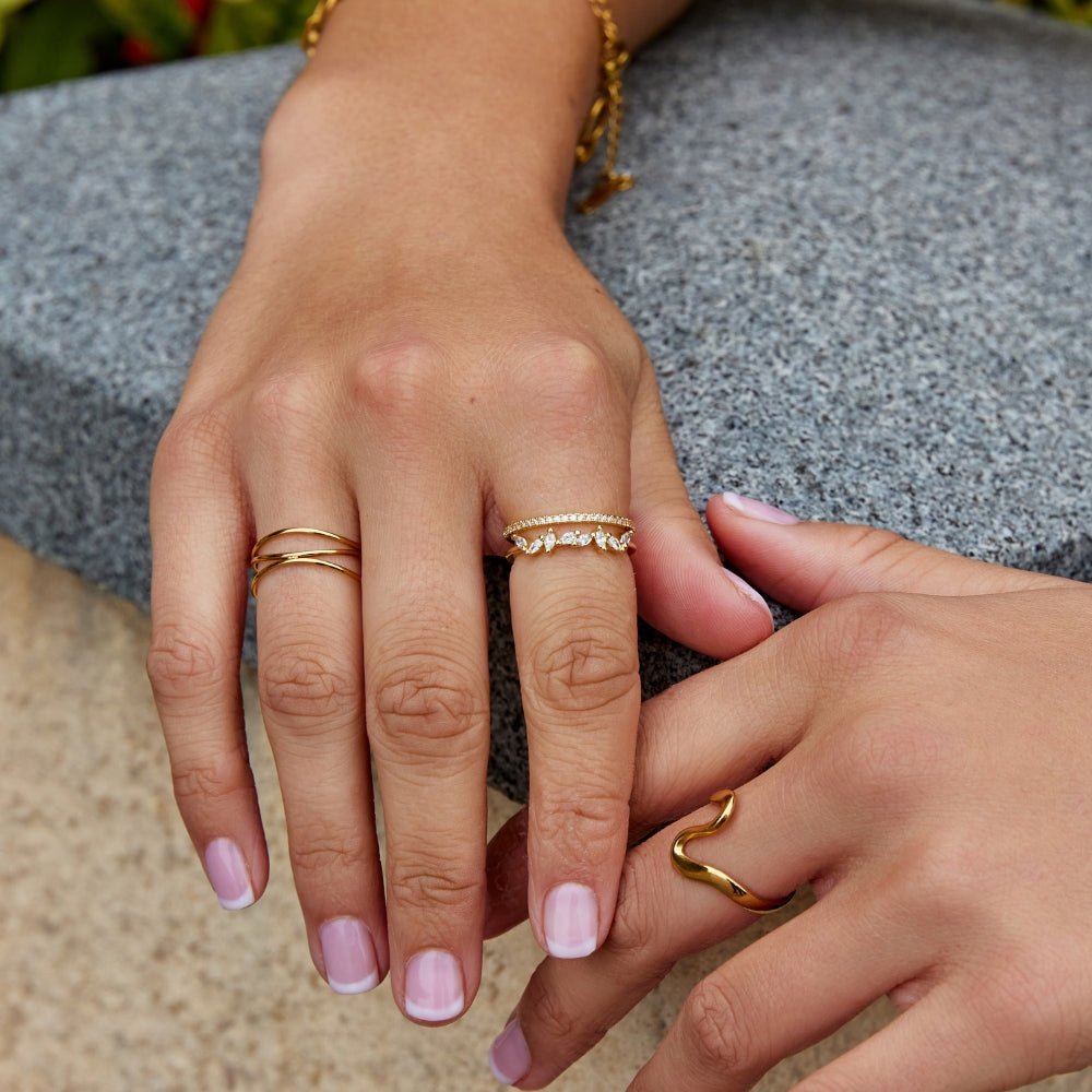 Pierścionek kryształowy Mia 18K Gold
