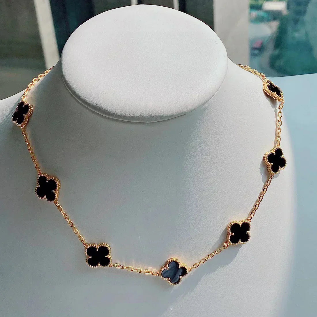 CLOVER | Naszyjnik 10 Motive Black