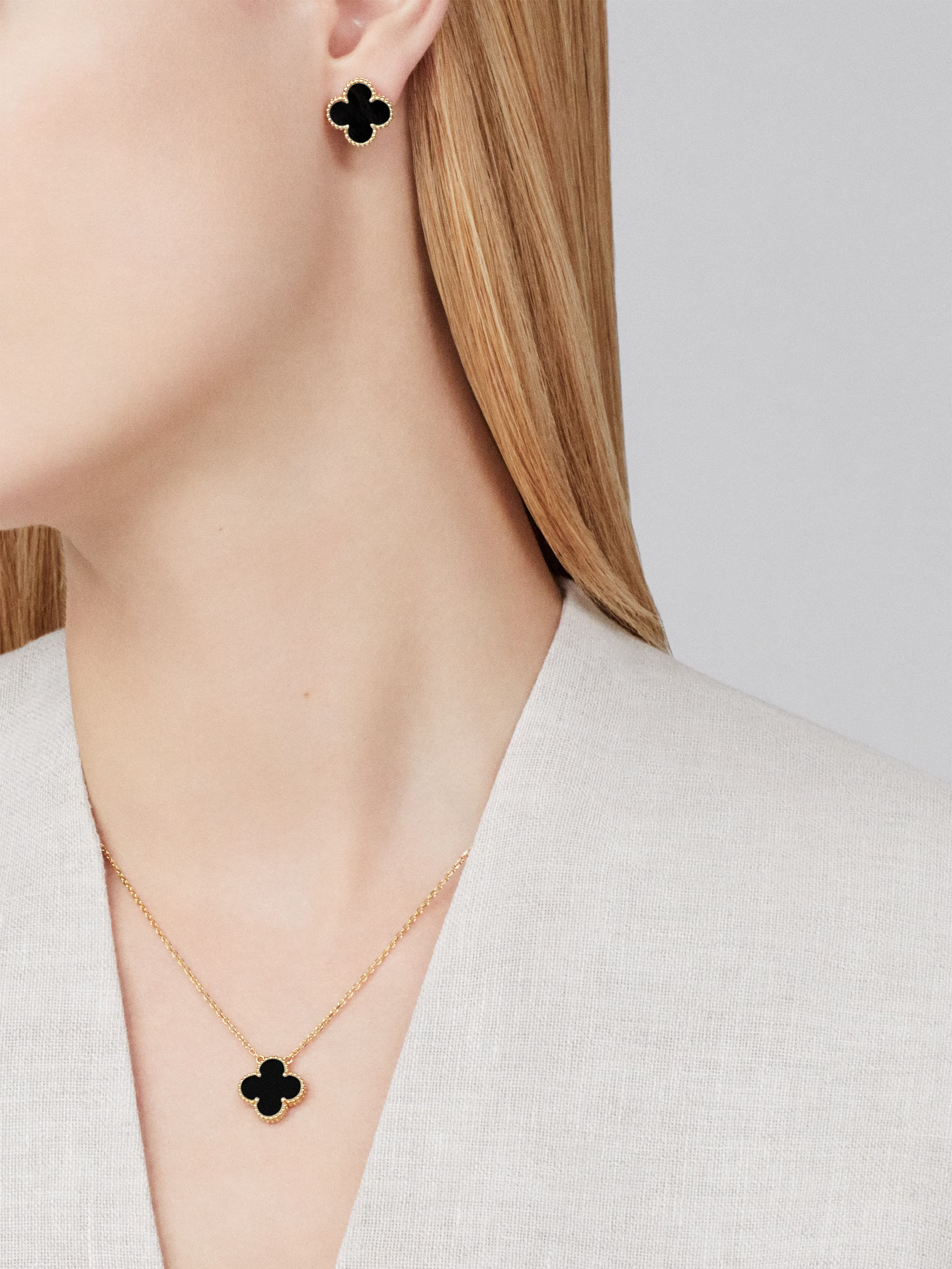 CLOVER | Naszyjnik Black